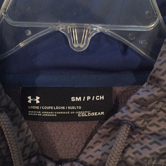 UnderArmour sweatshirt - Picture 4 of 4